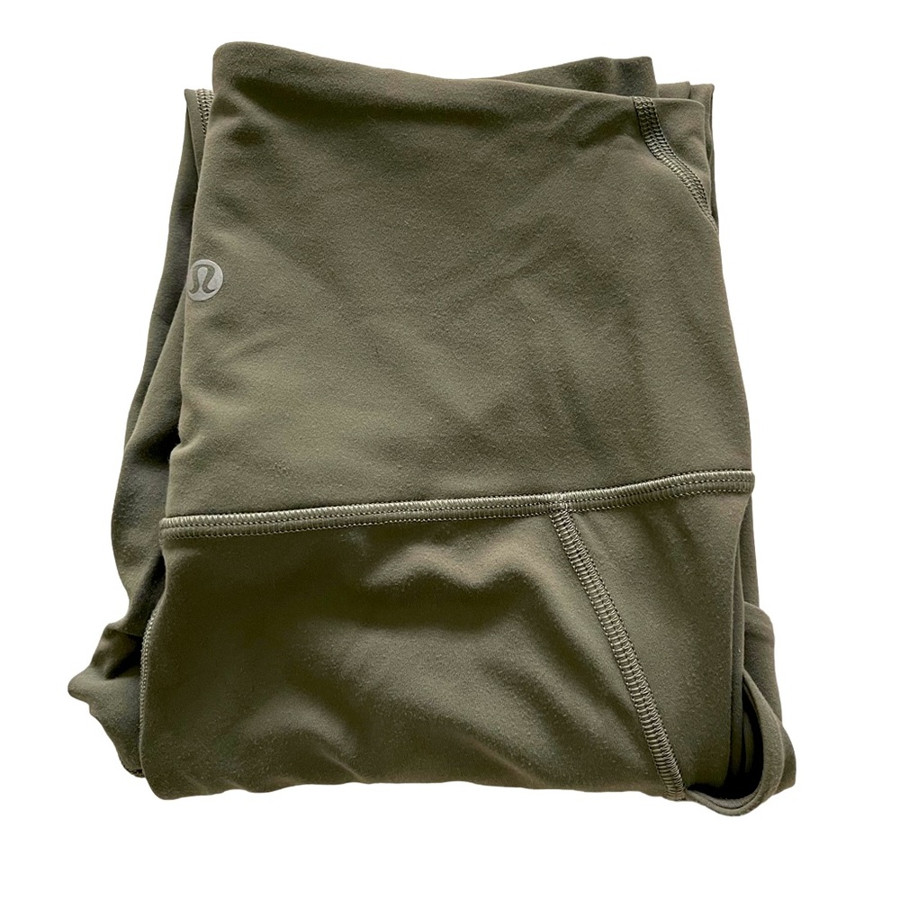 Lululemon Align 25” leggings with pockets size 6 sage green